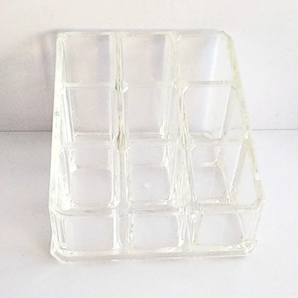 Acrylic lipstick organizer
